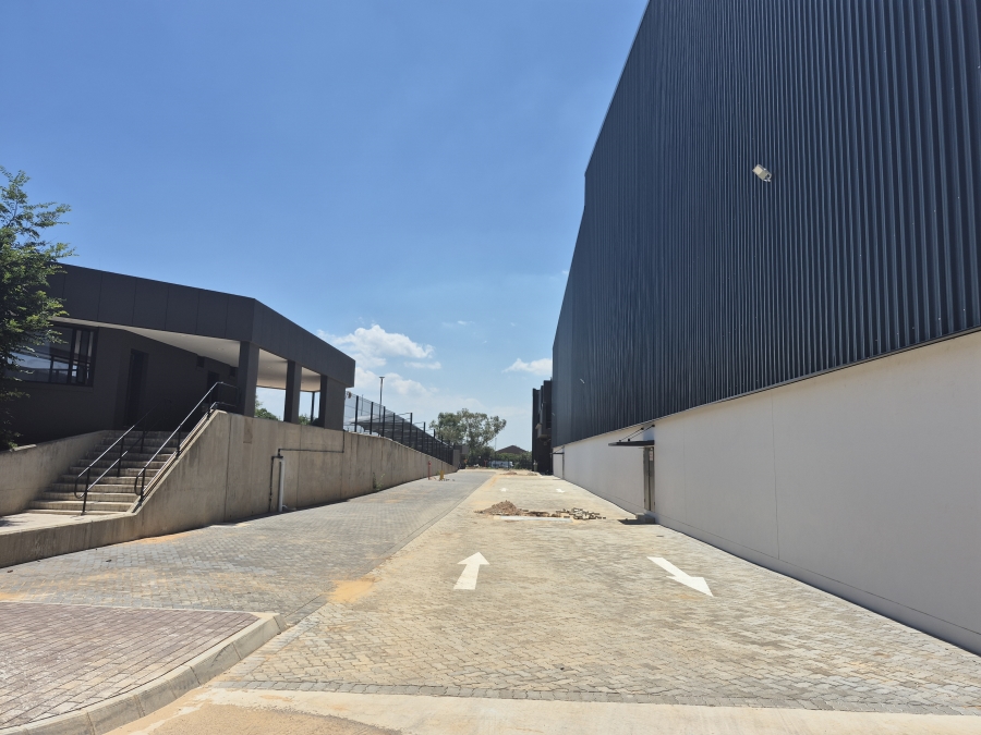 Commercial Property for Sale in Meadowdale Gauteng