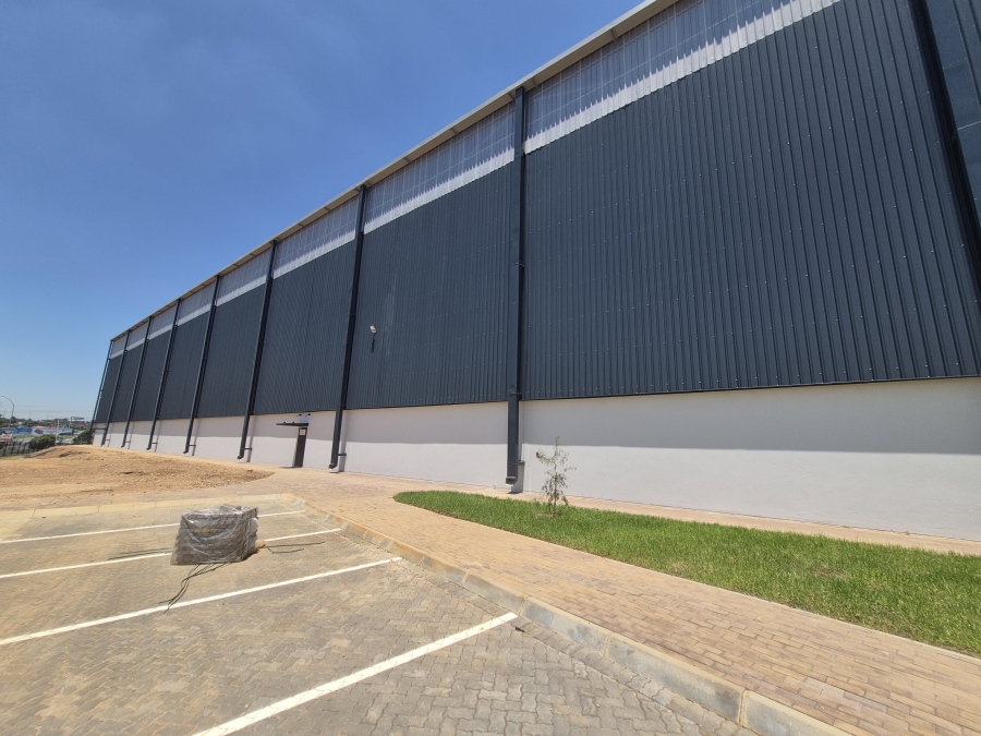 Commercial Property for Sale in Meadowdale Gauteng