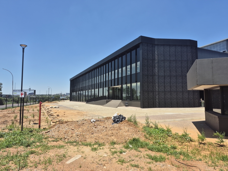 Commercial Property for Sale in Meadowdale Gauteng