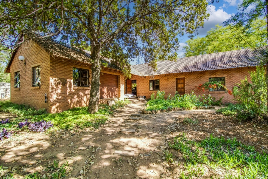 3 Bedroom Property for Sale in Chartwell Gauteng