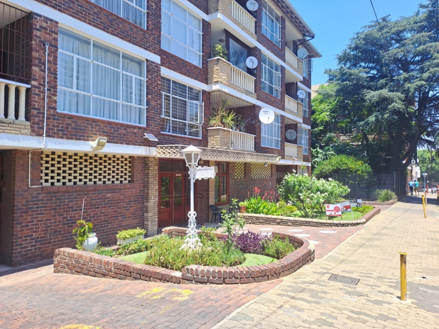 1 Bedroom Property for Sale in Rouxville Gauteng