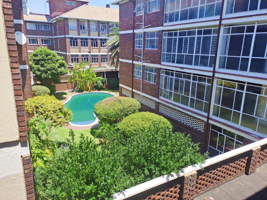 1 Bedroom Property for Sale in Rouxville Gauteng