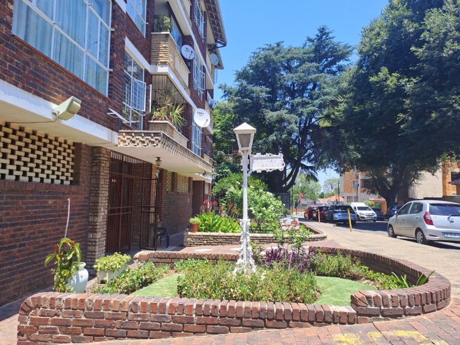 1 Bedroom Property for Sale in Rouxville Gauteng