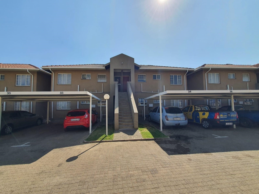 2 Bedroom Property for Sale in Nimrod Park Gauteng