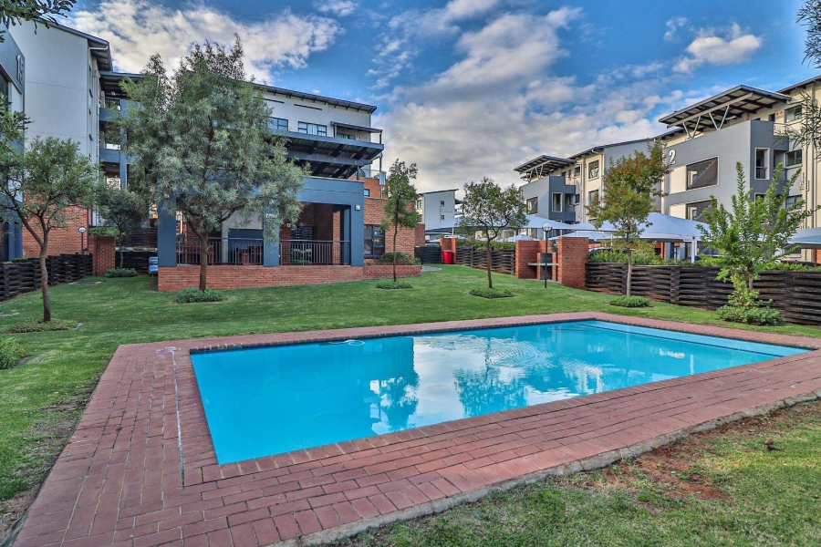 To Let 1 Bedroom Property for Rent in Oakdene Gauteng