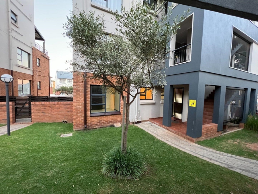 To Let 1 Bedroom Property for Rent in Oakdene Gauteng
