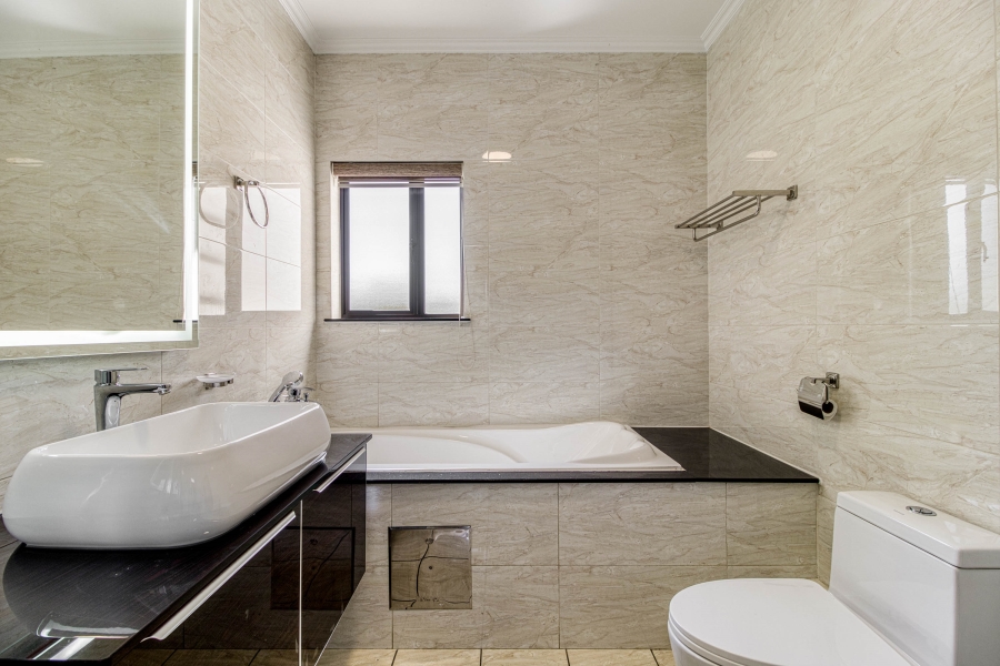 3 Bedroom Property for Sale in Fourways Gauteng