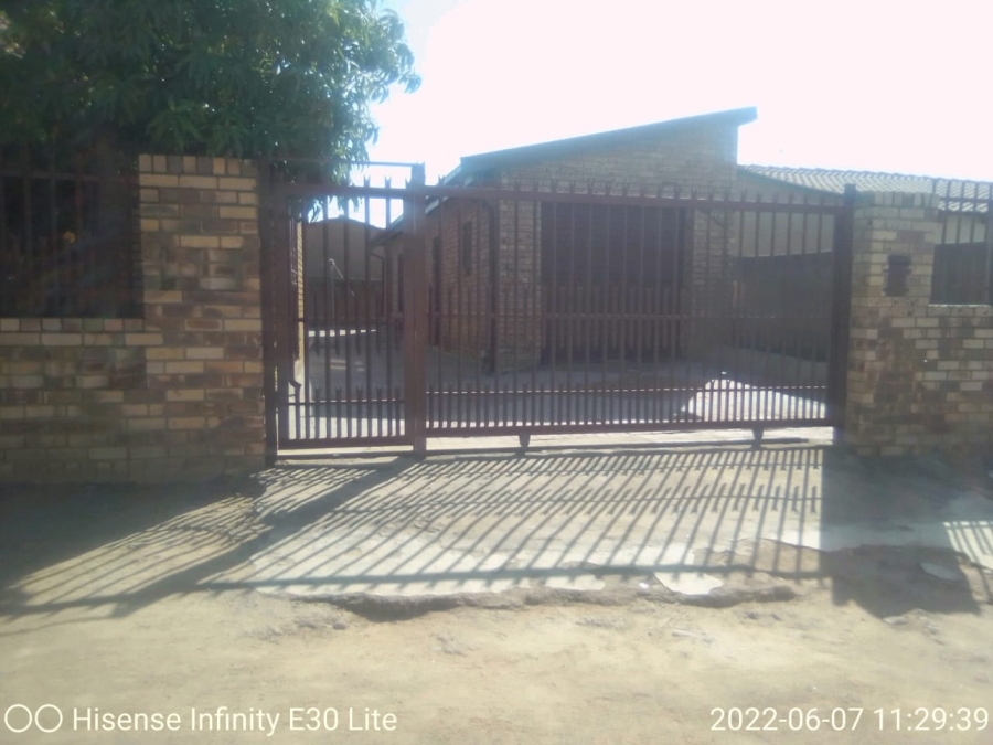3 Bedroom Property for Sale in Soshanguve X Gauteng