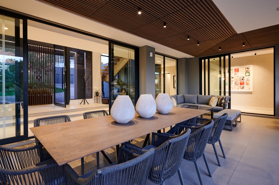 5 Bedroom Property for Sale in Waterfall Country Estate Gauteng