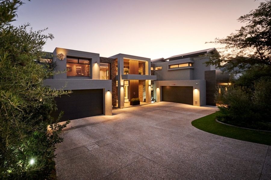 5 Bedroom Property for Sale in Waterfall Country Estate Gauteng