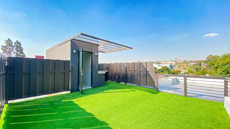 3 Bedroom Property for Sale in Sandown Gauteng