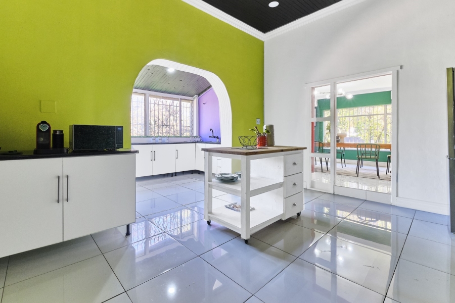 4 Bedroom Property for Sale in Parktown Gauteng