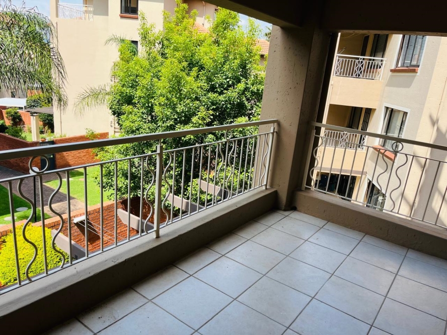 To Let 2 Bedroom Property for Rent in Sunninghill Gauteng