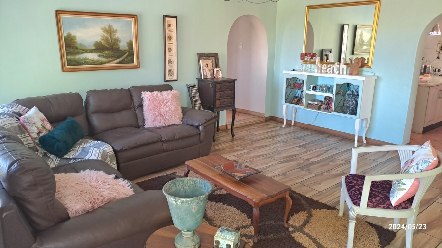 4 Bedroom Property for Sale in Suiderberg Gauteng