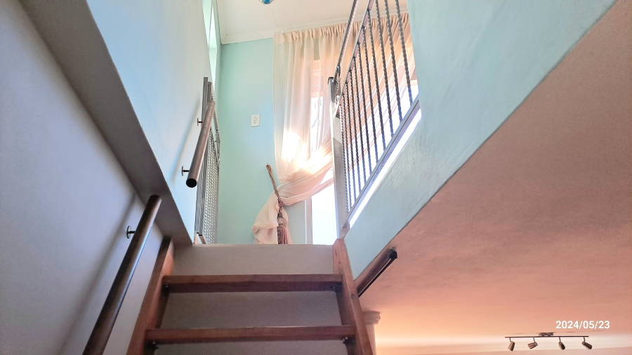 4 Bedroom Property for Sale in Suiderberg Gauteng