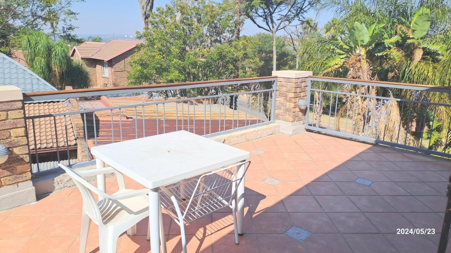 4 Bedroom Property for Sale in Suiderberg Gauteng