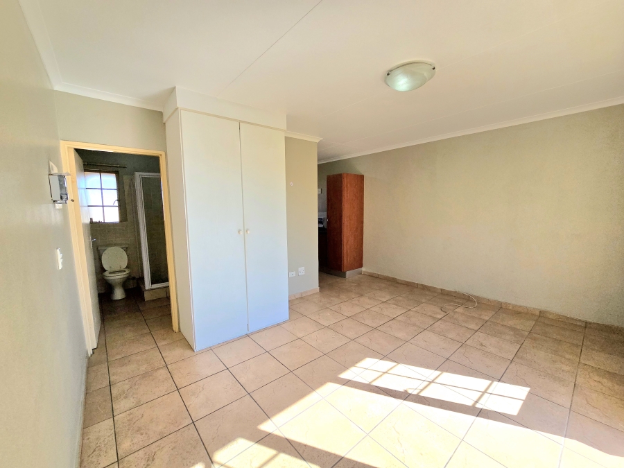 0 Bedroom Property for Sale in Kosmosdal Gauteng