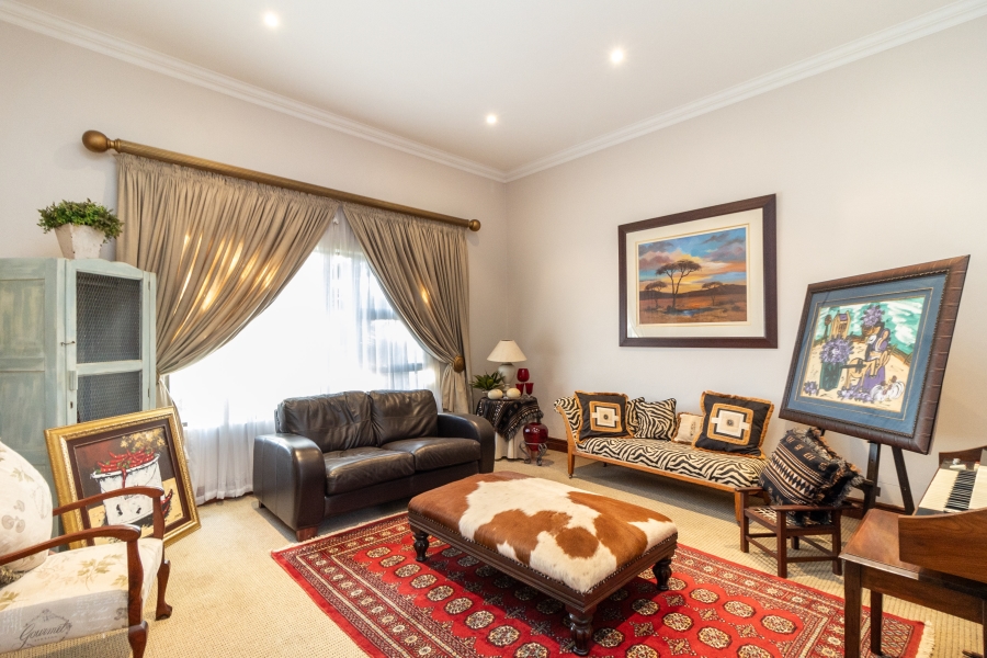 4 Bedroom Property for Sale in Waterkloof Ridge Gauteng