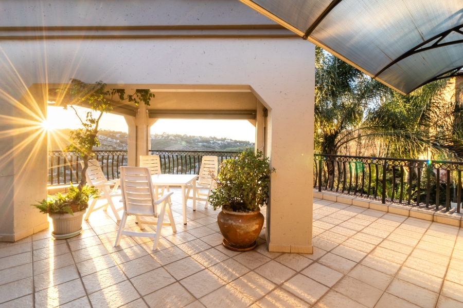 4 Bedroom Property for Sale in Waterkloof Ridge Gauteng
