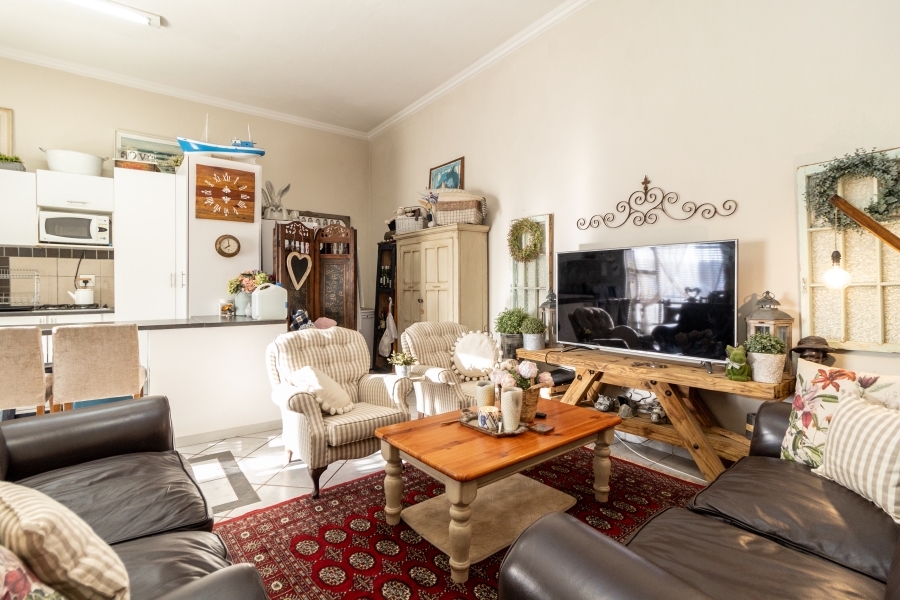 4 Bedroom Property for Sale in Waterkloof Ridge Gauteng