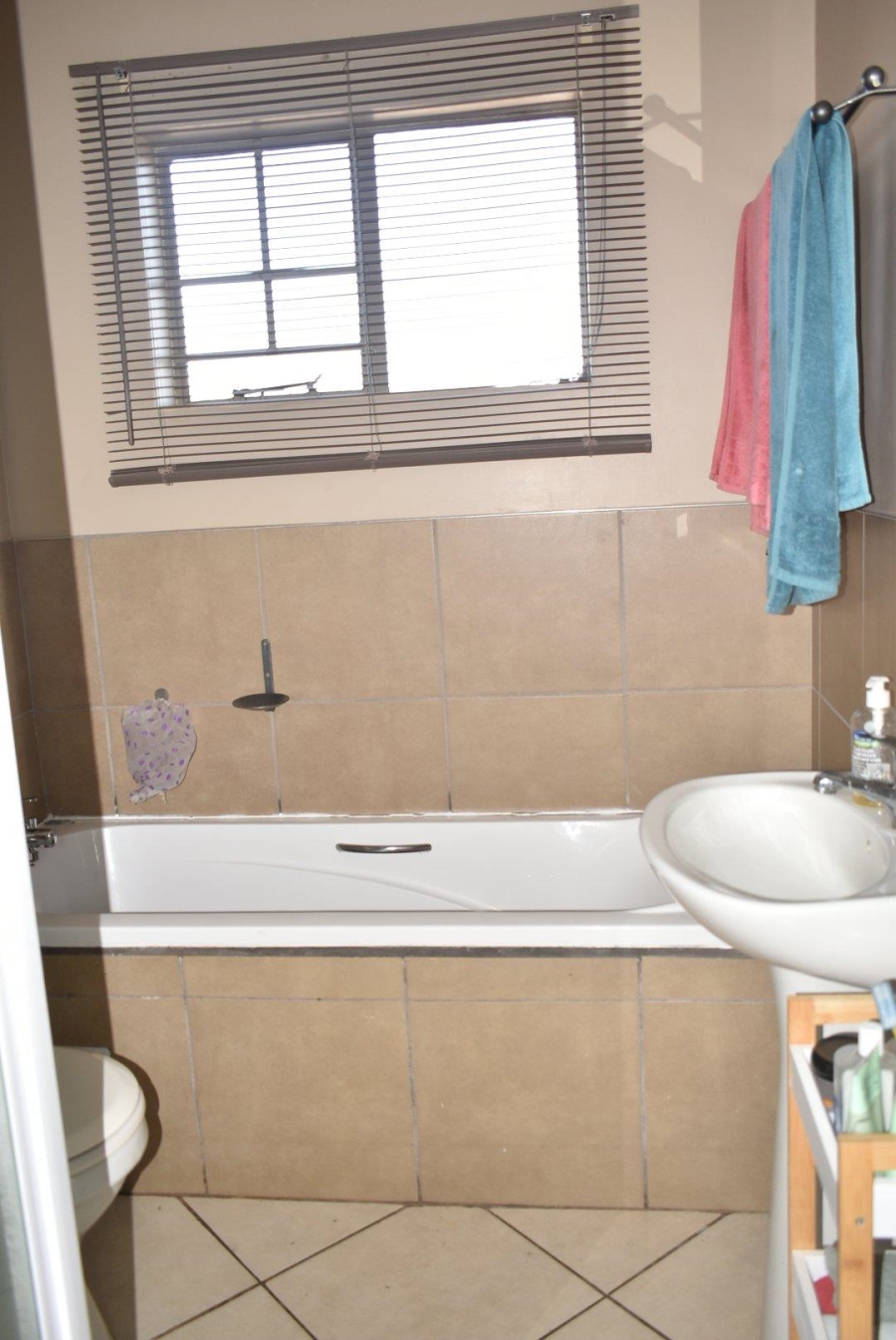2 Bedroom Property for Sale in Stone Ridge Gauteng