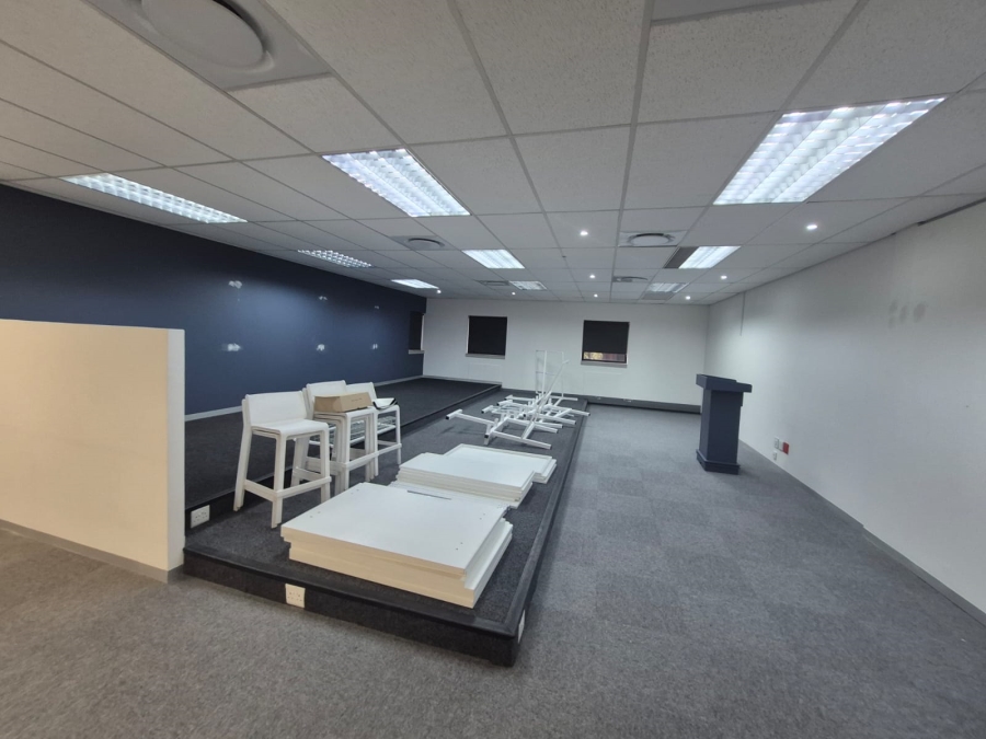 To Let commercial Property for Rent in Midridge Park Gauteng