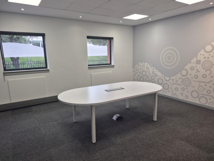 To Let commercial Property for Rent in Midridge Park Gauteng