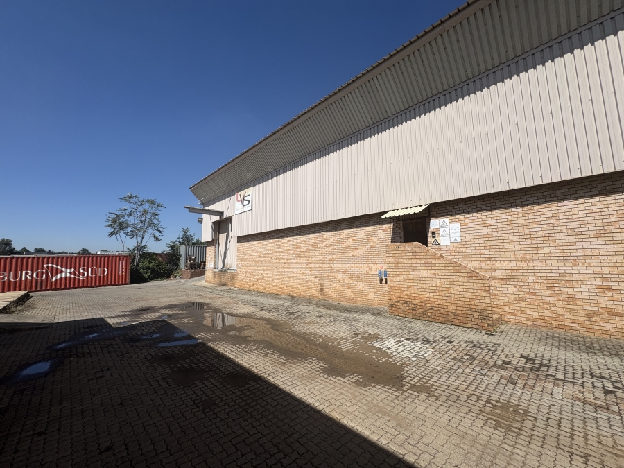 Commercial Property for Sale in Glen Marais Gauteng