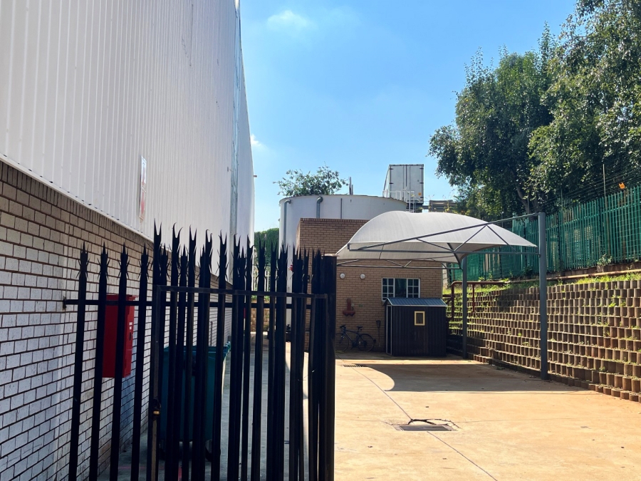 To Let commercial Property for Rent in Meadowdale Gauteng