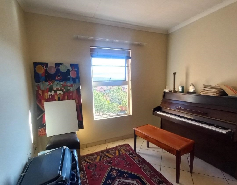 2 Bedroom Property for Sale in Montana Tuine Gauteng