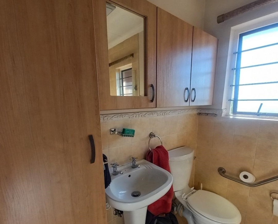 2 Bedroom Property for Sale in Montana Tuine Gauteng
