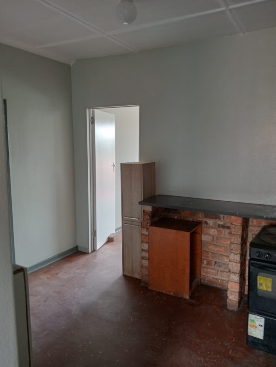 To Let 3 Bedroom Property for Rent in Rosettenville Gauteng