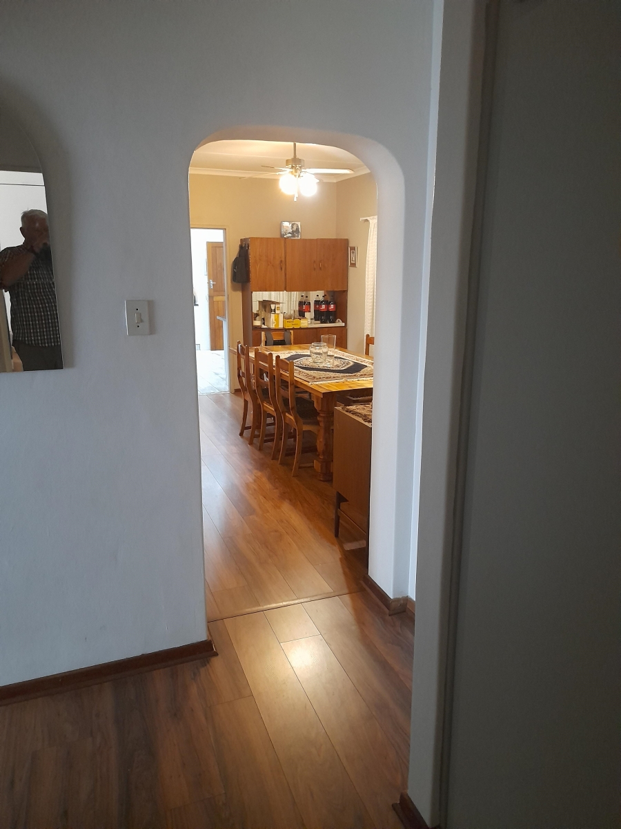 4 Bedroom Property for Sale in Wierda Park Gauteng