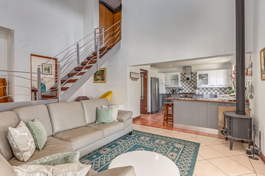 5 Bedroom Property for Sale in Saddlebrook Estate Gauteng