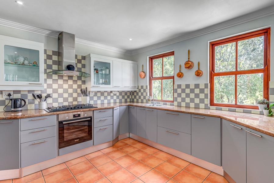 5 Bedroom Property for Sale in Saddlebrook Estate Gauteng
