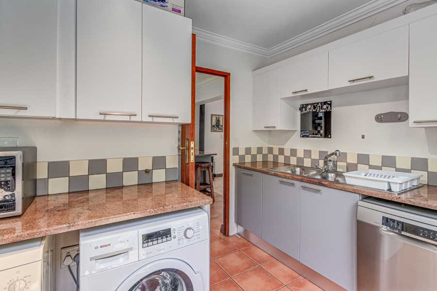 5 Bedroom Property for Sale in Saddlebrook Estate Gauteng