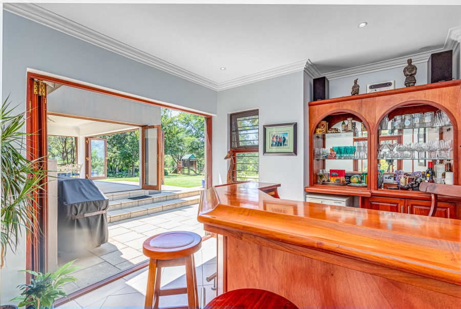 5 Bedroom Property for Sale in Saddlebrook Estate Gauteng