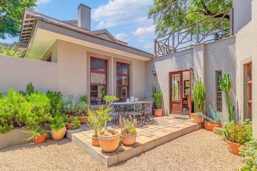 5 Bedroom Property for Sale in Saddlebrook Estate Gauteng