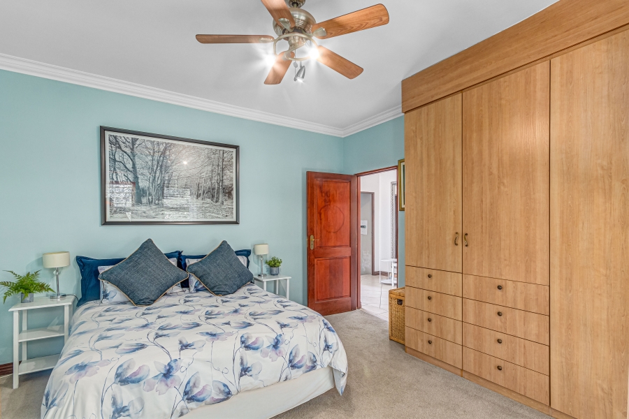 5 Bedroom Property for Sale in Saddlebrook Estate Gauteng