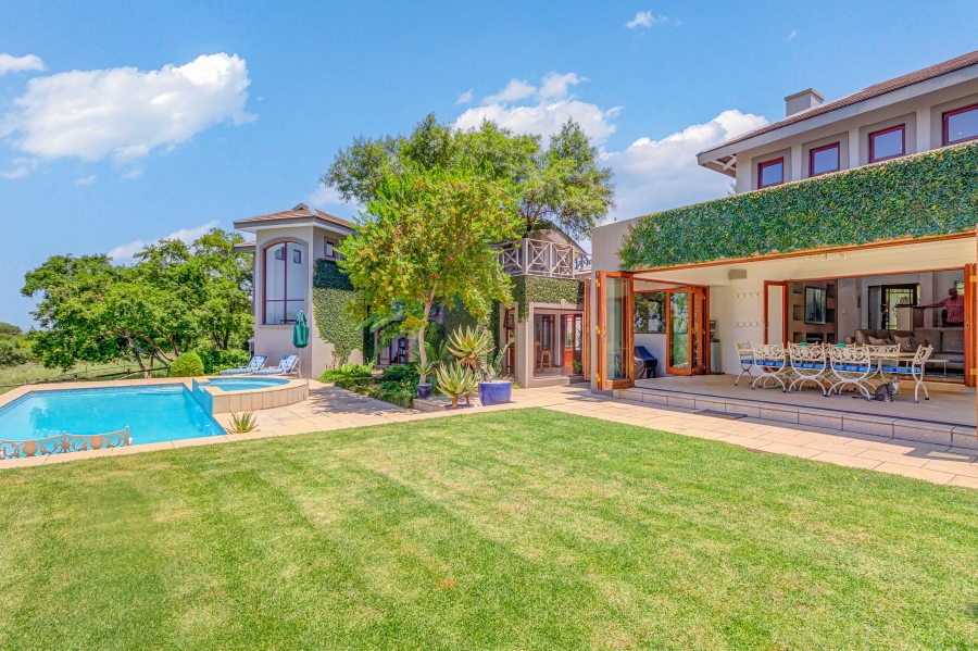 5 Bedroom Property for Sale in Saddlebrook Estate Gauteng