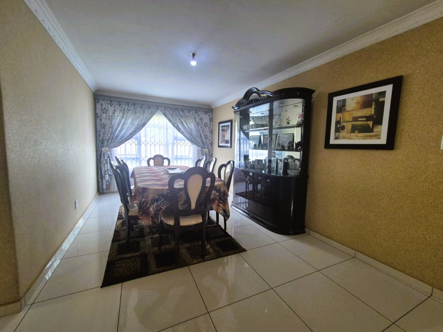 3 Bedroom Property for Sale in Sonland Park Gauteng