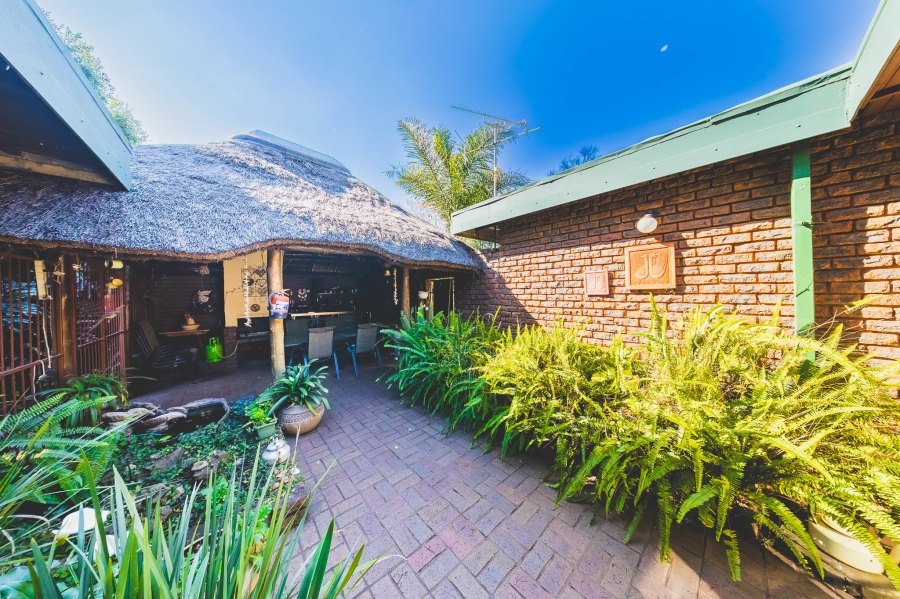 3 Bedroom Property for Sale in Wierda Park Gauteng