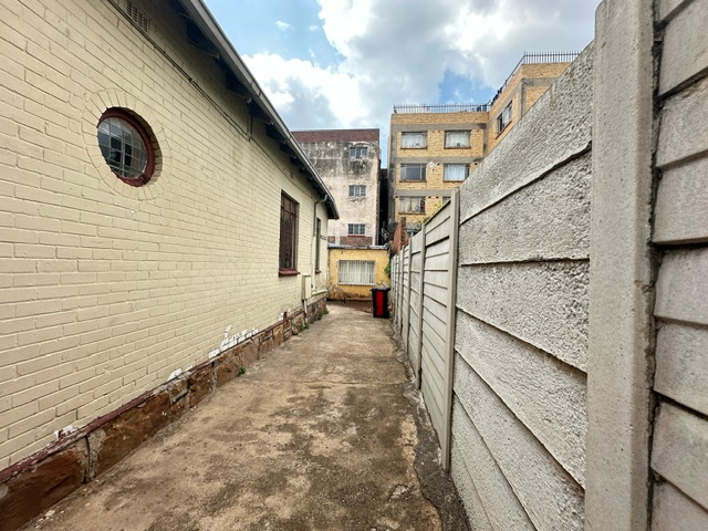 4 Bedroom Property for Sale in Yeoville Gauteng