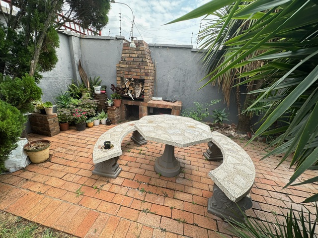 4 Bedroom Property for Sale in Yeoville Gauteng