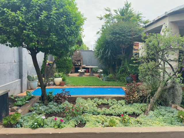 4 Bedroom Property for Sale in Yeoville Gauteng