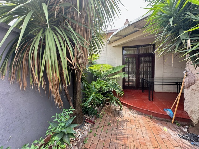 4 Bedroom Property for Sale in Yeoville Gauteng