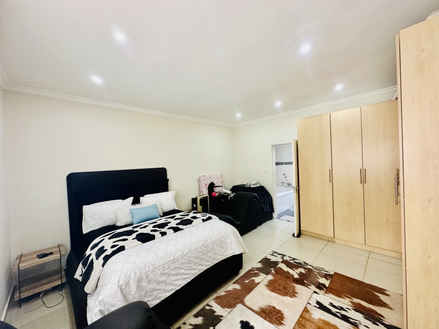 To Let 3 Bedroom Property for Rent in Cosmo City Gauteng