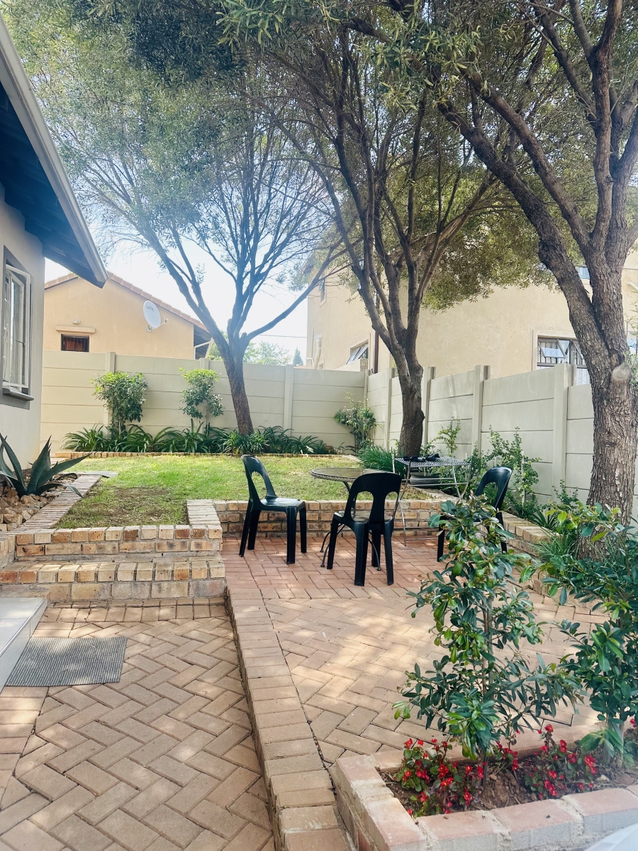 To Let 3 Bedroom Property for Rent in Cosmo City Gauteng