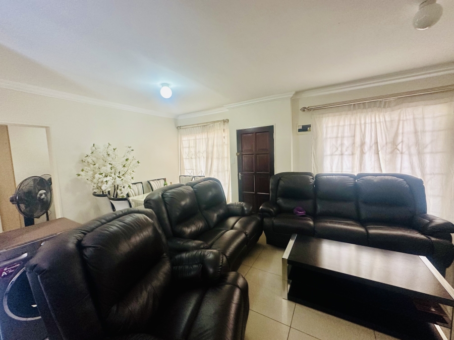 To Let 3 Bedroom Property for Rent in Cosmo City Gauteng
