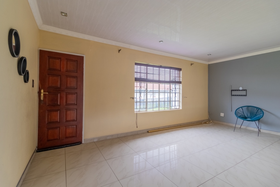 3 Bedroom Property for Sale in Roodepoort West Gauteng